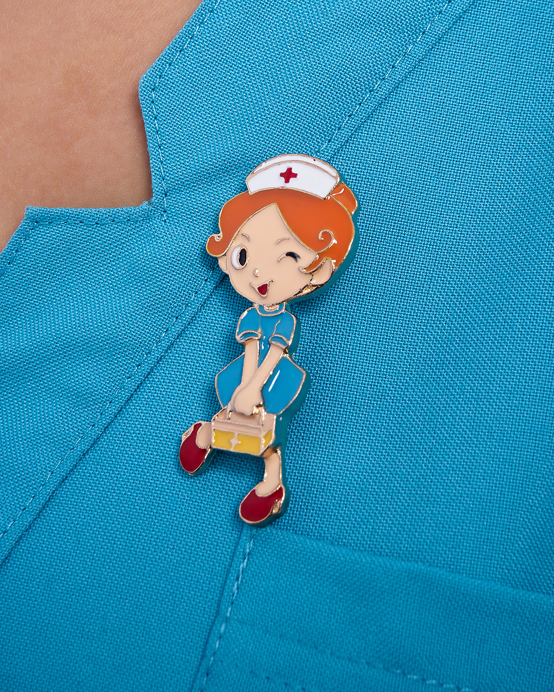 Pin Enfermerita Turquesa